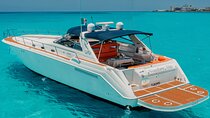 Private Luxury Yacht 55FT Rental in Cancun