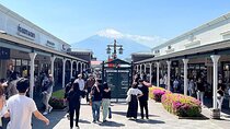 Gotemba Premium Outlets and Konohana no Yu Private Tour