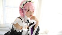 Tokyo: Visit Cosplay Shop and Shopping in Anime Store