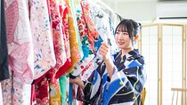 Tokyo, Shibuya: Kimono Rental / English-friendly / Meiji shrine