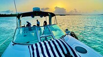 Unique Dreamy Sunset: Yacht Excursion with BBQ & Open Bar