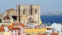 Private Tour to Lisbon with Executive Car and Guide