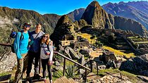 Private tour to Machu Picchu full day from Cusco-expetidion train