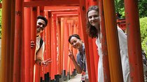 Nezu Shrine and Yanaka: Morning Downtown Walking Tour
