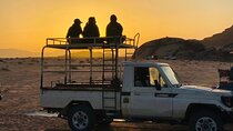 Wadi Rum 4-Hour Sunset Tour + Overnight & Dinner in Bedouin Camp