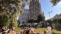 Guided Visit Tour to Sagrada Familia