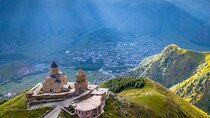 Shared Guided Tour in Kazbegi Gudauri and Ananuri 