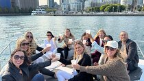 90-Minute Toronto Luxury Yacht Sightseeing Prosecco Cruise