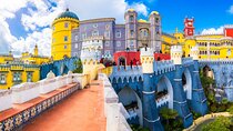 Lisbon: Sintra, Pena, Regaleira, Cabo Roca Coast and Cascais 8h