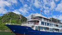 Hanoi: 2-Day Halong Sapphire Cruise Explore the beauty Lan Ha Bay