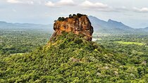Day tour to Pidurangala Rock & Dambulla from Kandy