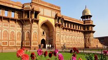 Private Day Tour The Taj Mahal Experience from Chennai