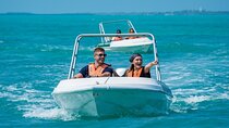 Cancun: Speedboat tour to a Virgin Beach
