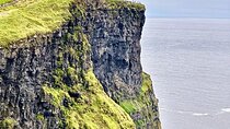 Dublin To Cliffs Of Moher Private Sightseeing Tour