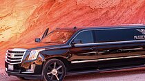 3 HR Red Rock Limousine Tour with Champagne and Goodies