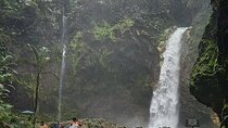 La Fortuna Arenal Volcano Hotels to SJO Airport Private Transfer
