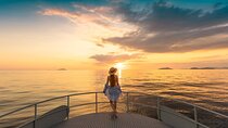 Luxury Phi Phi Sunset: Maya & Maiton Speed Catamaran