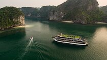 Explore Lan Ha Bay with La Casta Regal Cruise 2 days 1 night