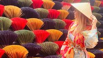 Incense Village, Hat, Lacquer Art & Train Street Tour From Hanoi