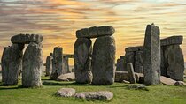 Private Luxury Day Tour of Stonehenge and Bath from Oxford