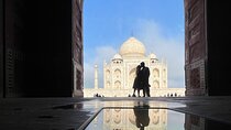 Agra and Taj Mahal Guided Tour by Car from Delhi 