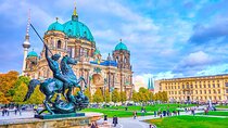 Full Day Tour of Berlin from Warnemunde and Rostock Cruise Port