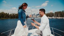 Yacht Proposal Package with decoration and Prosecco (2 hours)