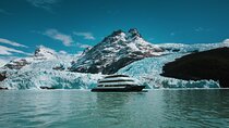 The Spirit Of The Glaciers: 1 Night Guided Cruise from Calafate