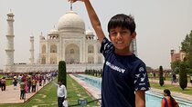 Visit Taj Mahal in a day from Bangalore choosing your own flights