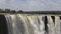 Zimbabwe and Zambia Falls Guided Tour with Sunset Cruise