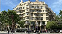 Barcelona City Highlight Walking Tour With Private Local Guide