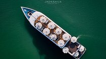 Hanoi: JadeSails- Luxury Day Cruise Discover Halong & Lan Ha Bay 