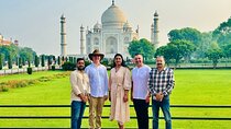 Taj Mahal Sunrise Tour from Delhi By Private Car (Top Rated)