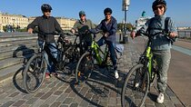 3-Hour E-Bike Immersive Tour of Bordeaux - English Tour