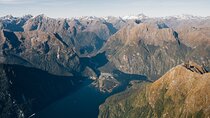 Milford Sound Helicopter and Cruise Tour from Queenstown