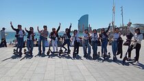 Barcelona: E-Scooter or Bike Tour with Local Guide