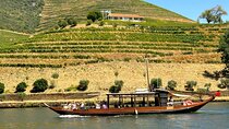 From Porto: Douro Valley Tour with 2 Wineries, Lunch and Cruise