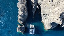 Santorini Private Tour Half-Day Sailing Platinum Catamaran Cruise