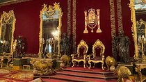 Premium Tour Royal Palace of Madrid : expert local guide + queue free