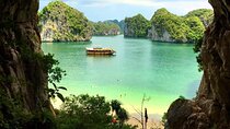 Uncover the Beauty of Cat Ba Island & Lan Ha Bay 3D2N Adventure