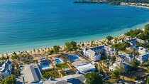 Montego Bay Airport and Riu Palace Tropical Bay Private Shuttle