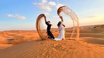 Dubai Red Dunes Desert Safari : Sandboarding, BBQ & Live Shows