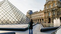 Louvre Museum with Private Transfers