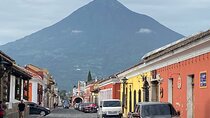 Guided Tour in Antigua Guatemala and Hobbitenango