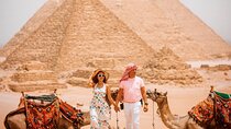 Private tour Giza pyramids,Egyptian Museum ,Khan el Khalili&lunch
