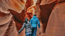 Guided Antelope Canyon & Horseshoe Bend Day Tour from Las Vegas