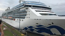 Ocean to Ocean Tour in Panama Canal