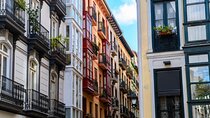 Unique Landmarks of Bilbao – Walking Tour for Couples