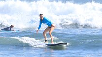 Surf Lesson in Canggu for Beginners 