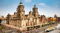 Guided Historic Downtown Private Walking Tour in Mexico City